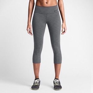 Nike Dri-Fit Legendary Capri Pant